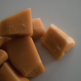 信州蜜蝋（しかく）｜ひとくちサイズの、蜜蝋の時間